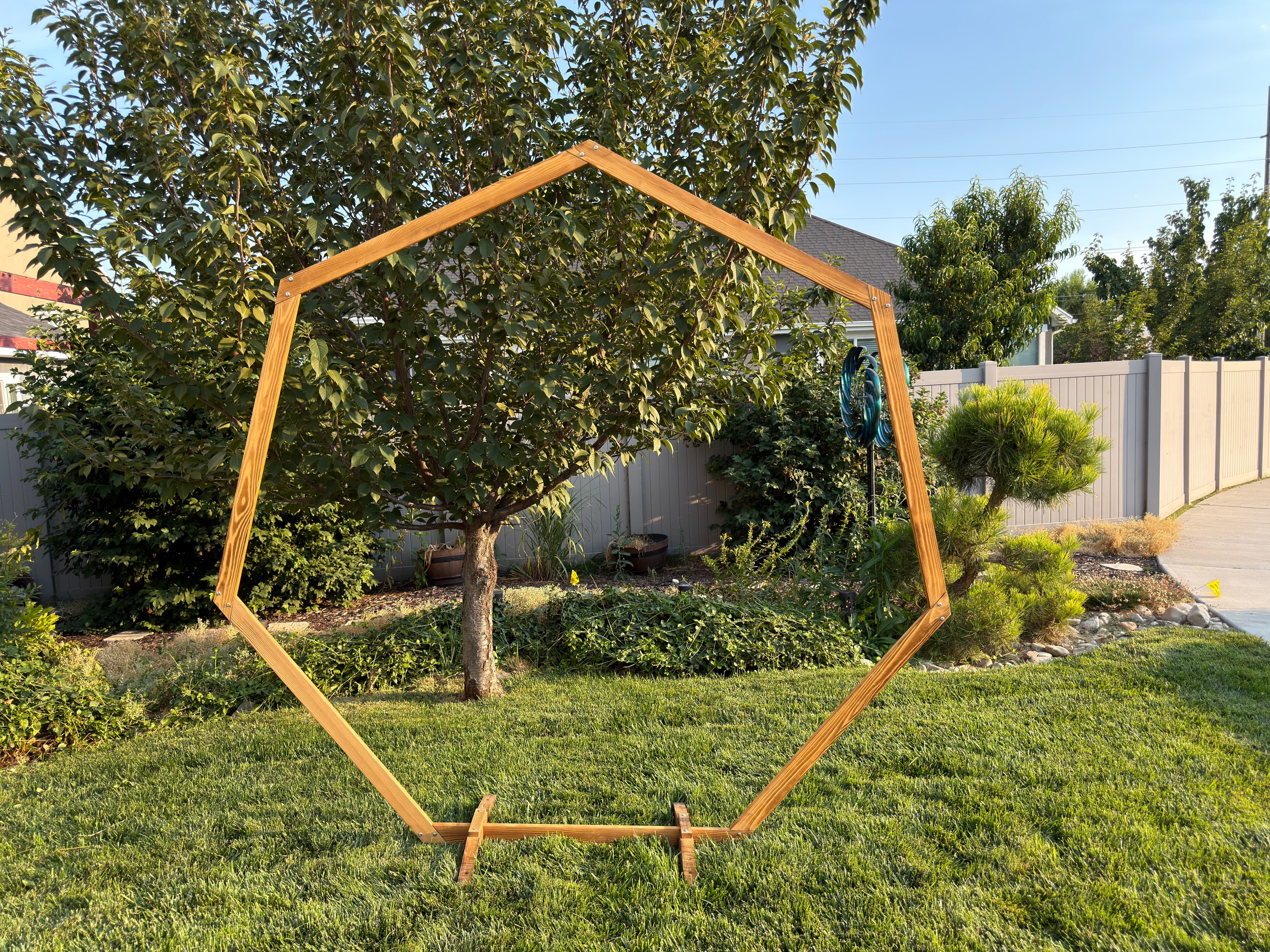 Wooden Geometric Wedding Arch thumbnail 3